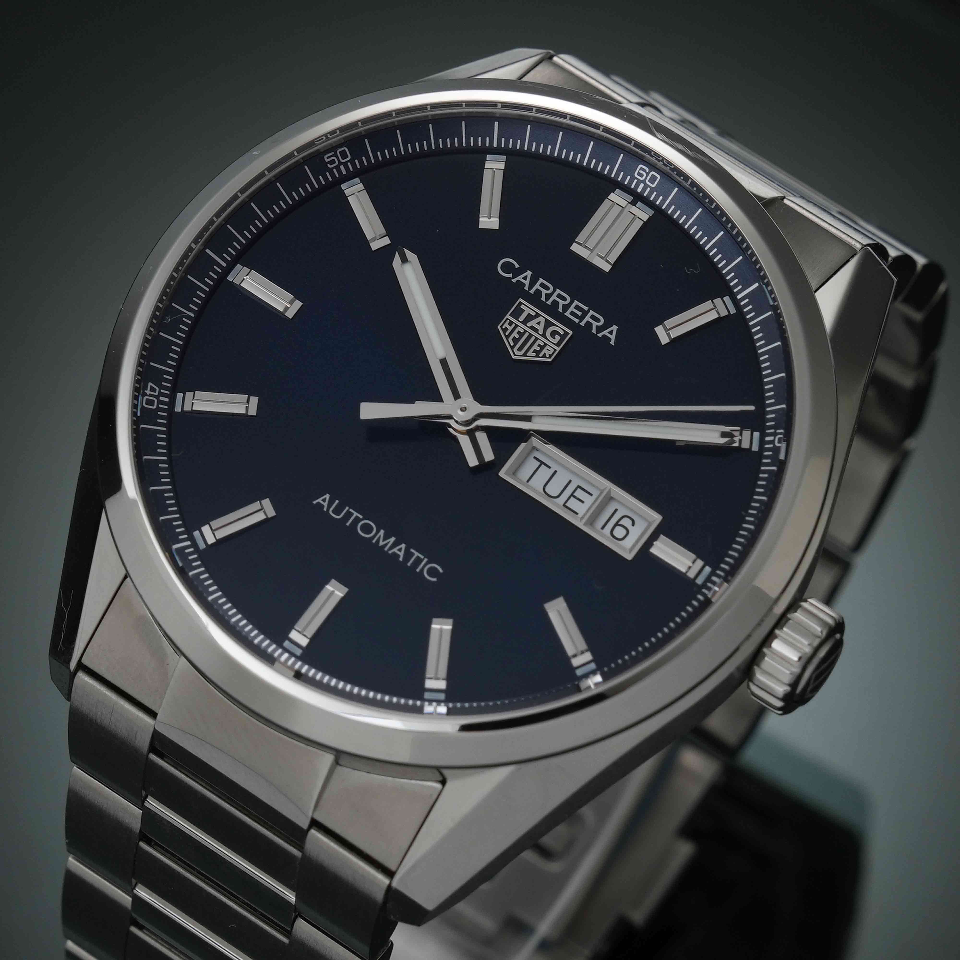 TAG Heuer(USED)태그호이어 까레라 데이데이트 WBN2012